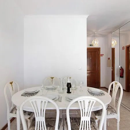 Apartment T2 Perniciario *