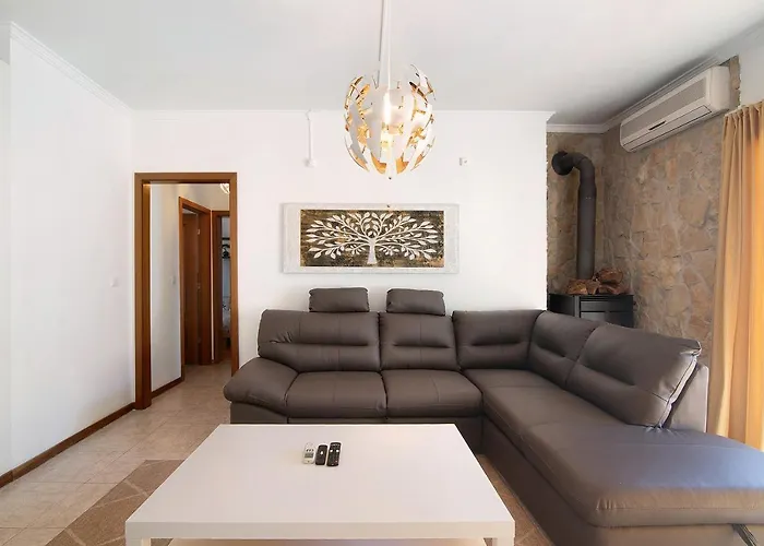 شقة T2 Perniciario