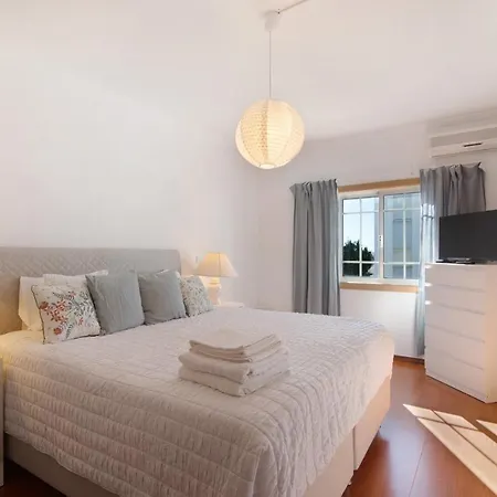 T2 Perniciario Apartment Albufeira